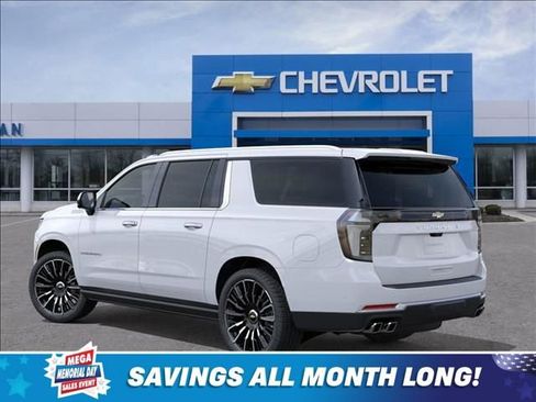 New 2026 Chevrolet Suburban High Country AWD/4WD image 3