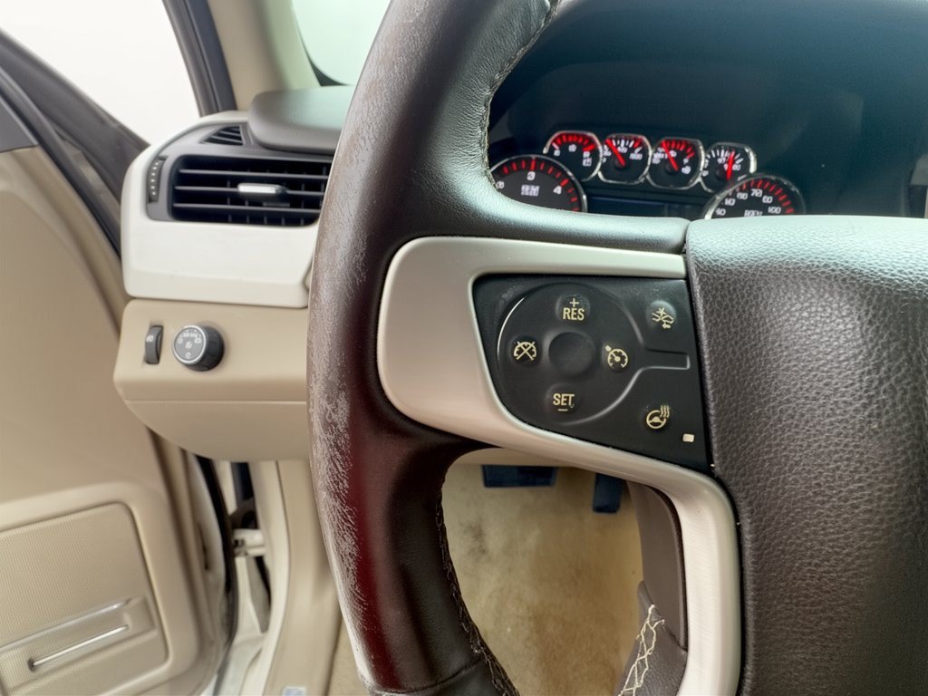 Used 2015 GMC Yukon SLT w/ Open Road Package RWD image 18
