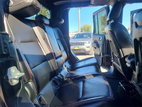 Used 2022 Jeep Gladiator Rubicon w/ LED Lighting Group image 20