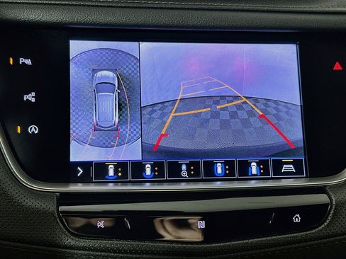 Used 2020 Cadillac XT5 Premium Luxury AWD/4WD image 13