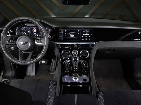Used 2023 Bentley Continental GT Speed image 5