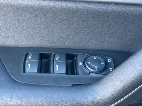 Used 2024 Chevrolet Blazer LT w/ Convenience Package image 16