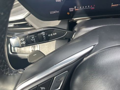Used 2025 Buick Enclave Preferred FWD image 23