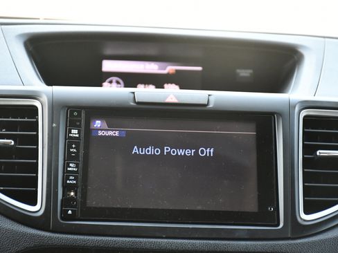 Used 2016 Honda CR-V Touring image 15