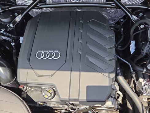 Used 2024 Audi Q5 2.0T Premium w/ Convenience Package AWD/4WD image 10
