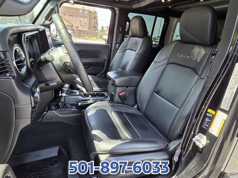 Used 2024 Jeep Wrangler Unlimited Sahara AWD/4WD image 9