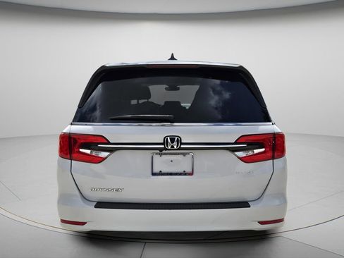 Used 2023 Honda Odyssey EX-L image 6