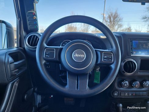 Used 2015 Jeep Wrangler Unlimited Sport image 31