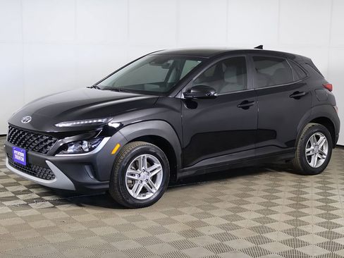 Used 2023 Hyundai Kona SE AWD/4WD image 7