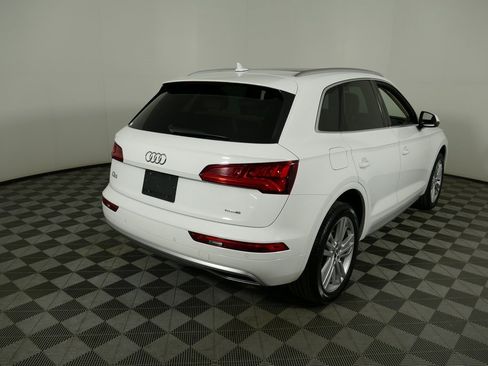 Used 2020 Audi Q5 2.0T Premium Plus image 3