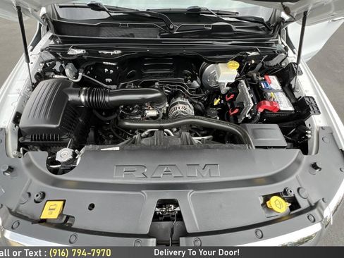 Used 2019 RAM 1500 Big Horn AWD/4WD image 12