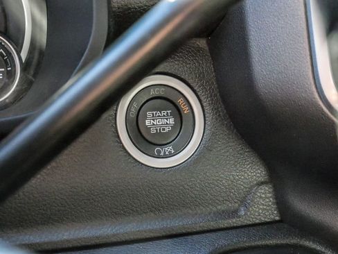 Used 2022 RAM 2500 Big Horn w/ Cold Weather Group image 28