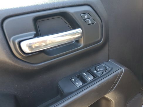 Used 2024 Chevrolet Silverado 1500 Custom Trail Boss image 9