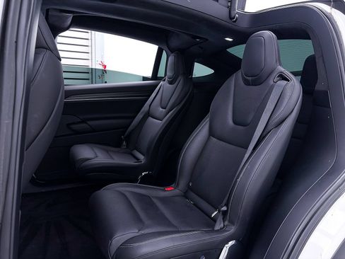 Used 2022 Tesla Model X Plaid AWD/4WD image 34