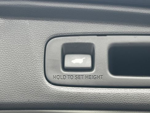 Used 2024 Honda CR-V EX-L image 29