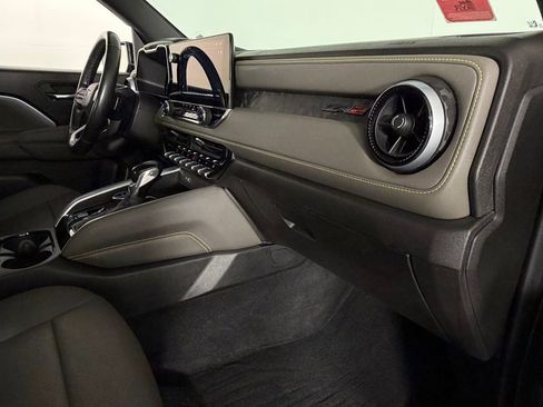 Used 2023 Chevrolet Colorado ZR2 w/ ZR2 Convenience Package III image 30