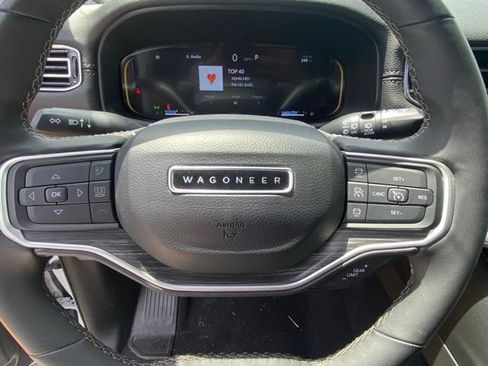 Used 2024 Jeep Wagoneer Series II w/ Flexible Seating Group RWD image 17