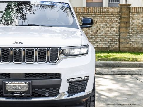 Used 2021 Jeep Grand Cherokee L Limited w/ Luxury Tech Group II image 60