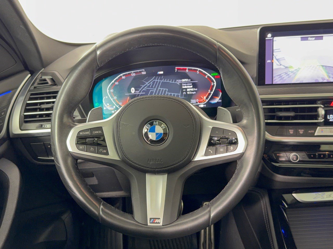 Used 2024 BMW X4 xDrive30i w/ M Sport Package AWD/4WD image 10