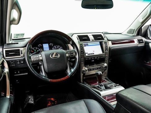 Used 2019 Lexus GX 460 Premium image 5