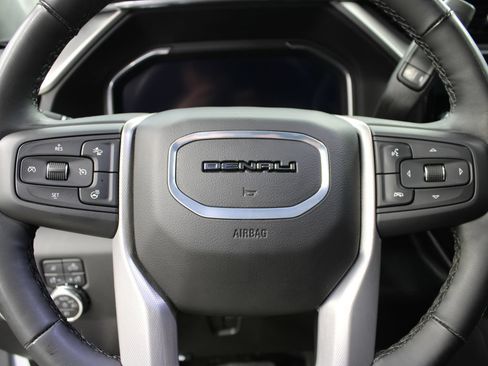Used 2025 GMC Sierra 3500 Denali w/ Denali Reserve Package AWD/4WD image 63