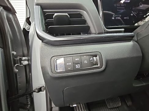 New 2026 GMC Terrain AT4 w/ Convenience Package III image 27