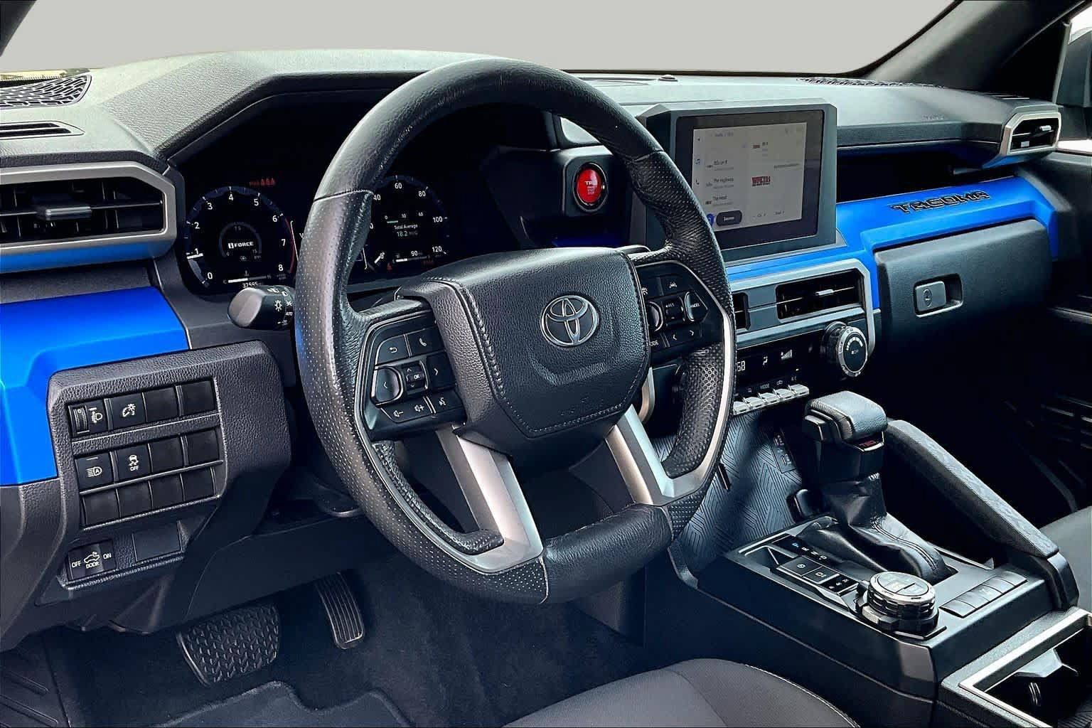Used 2024 Toyota Tacoma TRD Off-Road AWD/4WD image 18