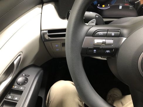 New 2026 Hyundai Tucson SEL image 23