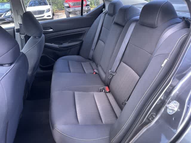 Used 2022 Nissan Altima 2.5 SV FWD image 25