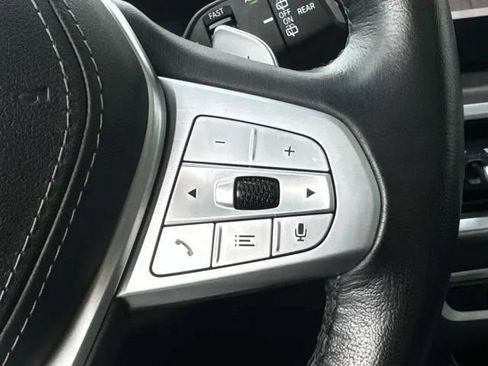 Used 2025 BMW X7 xDrive40i AWD/4WD image 45