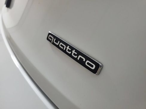 Used 2023 Audi Q5 2.0T Premium Plus w/ Premium Plus Package AWD/4WD image 7