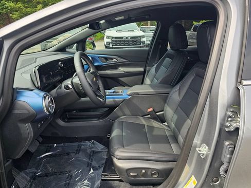 New 2026 Chevrolet Equinox EV LT AWD/4WD image 21