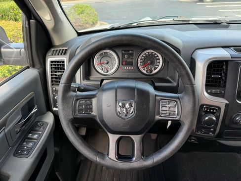 Used 2019 RAM 1500 Classic Warlock AWD/4WD image 17