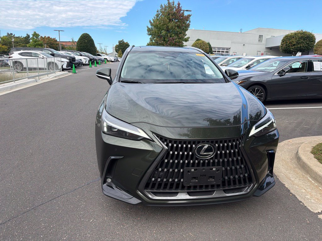 Used 2025 Lexus NX 350 AWD w/ Accessory Package (2T) image 3