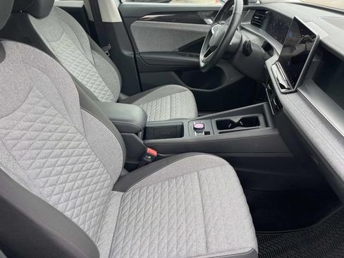 Certified 2026 Volkswagen Tiguan S FWD image 27