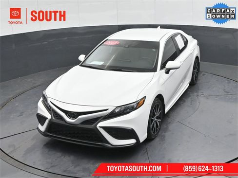 Used 2023 Toyota Camry SE image 45