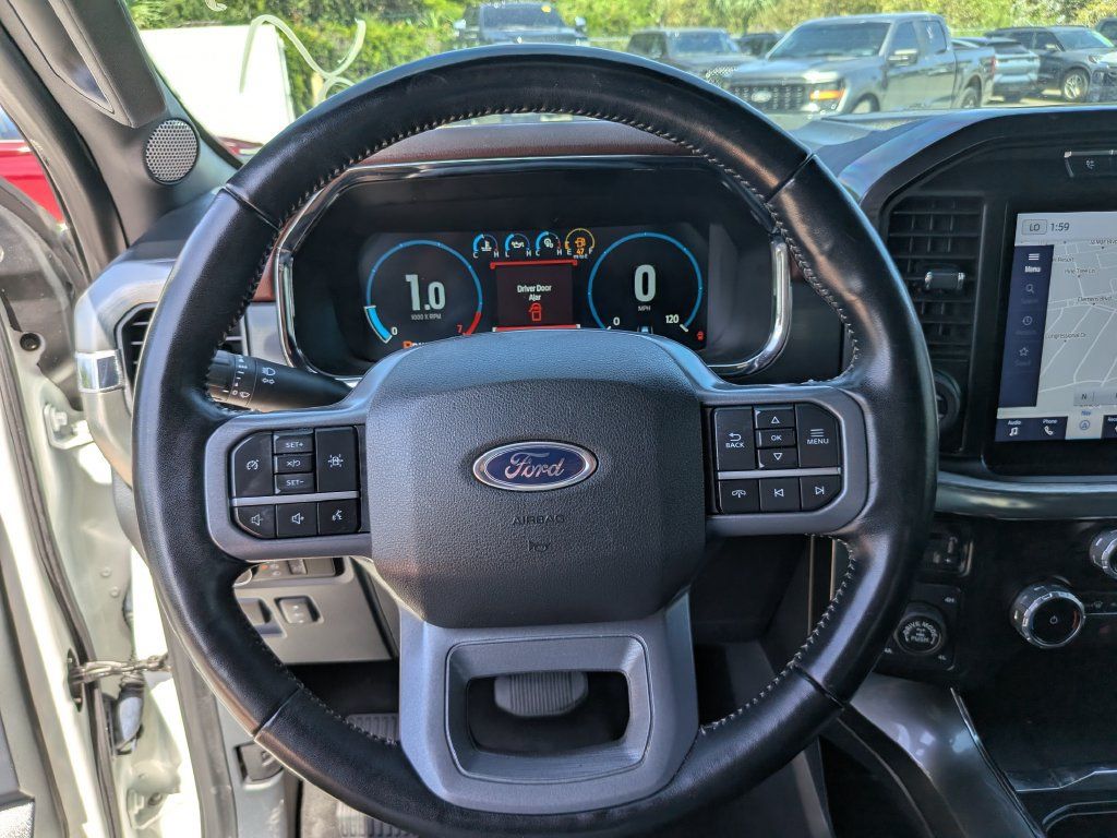 Used 2023 Ford F150 Lariat AWD/4WD image 32