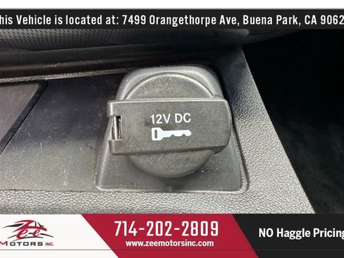 Used 2010 Dodge Challenger SRT8 w/ SRT Option Group II image 41