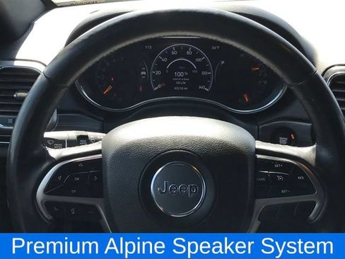 Used 2022 Jeep Grand Cherokee Limited w/ Technology Group AWD/4WD image 8