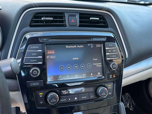 Certified 2017 Nissan Maxima 3.5 SL image 28