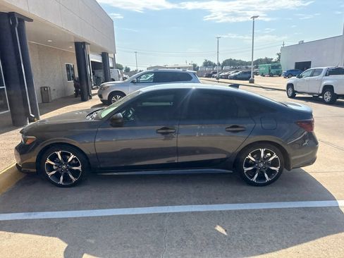 Used 2026 Honda Civic FWD Hybrid Sedan image 4