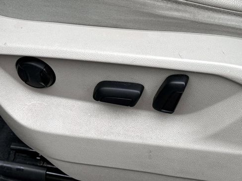 Used 2018 Volkswagen Atlas SE image 17