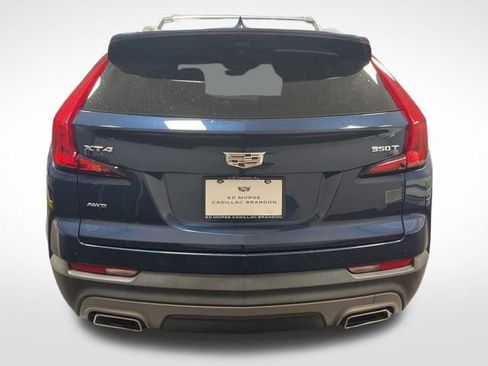Used 2021 Cadillac XT4 Premium Luxury image 4