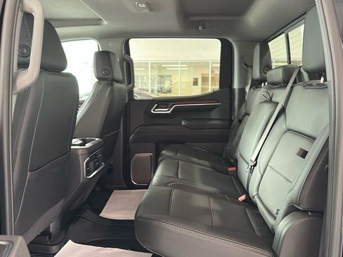 Used 2024 GMC Sierra 1500 Denali w/ Denali Reserve Package image 7