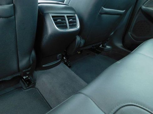 Used 2019 Chevrolet Malibu LT w/ Leather Package image 17