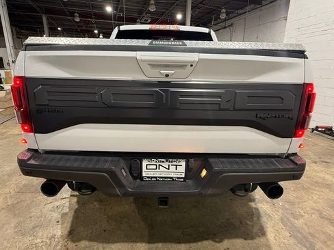 Used 2018 Ford F150 Raptor w/ Equipment Group 802A Luxury image 15
