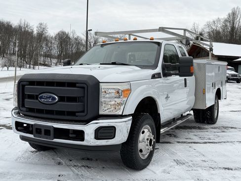 Used 2016 Ford F350 XL w/ Power Equipment Group image 6