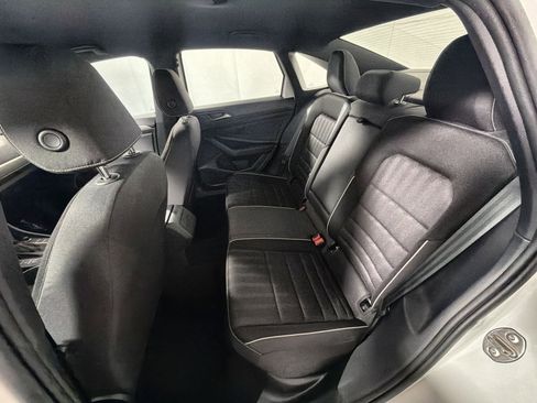 Used 2023 Volkswagen Jetta Sport image 23