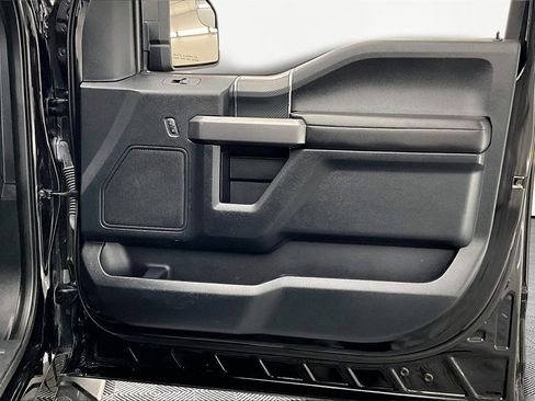 Used 2019 Ford F150 XLT w/ Equipment Group 302A Luxury image 25