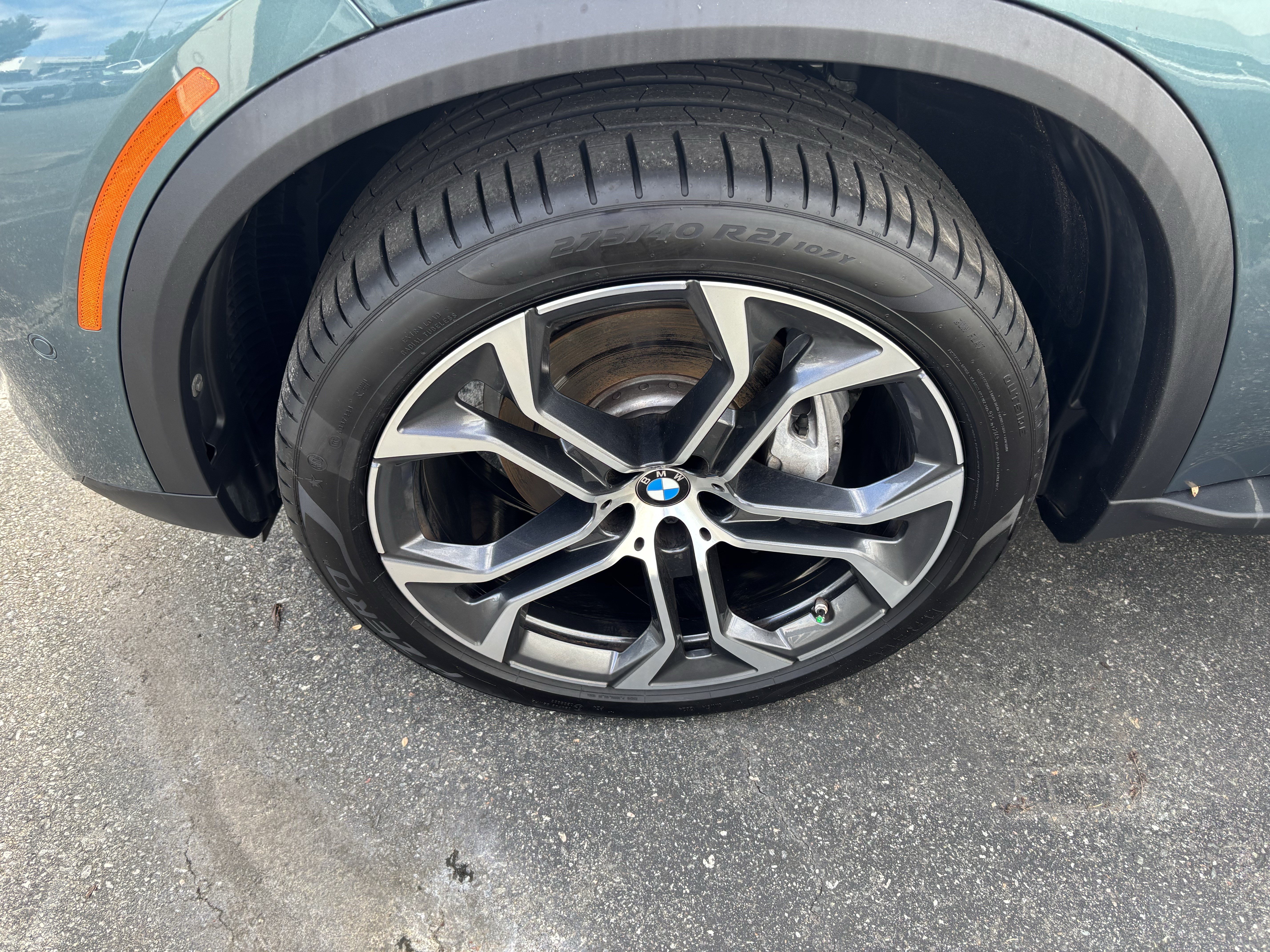 Certified 2025 BMW X5 sDrive40i w/ Premium Package RWD image 12